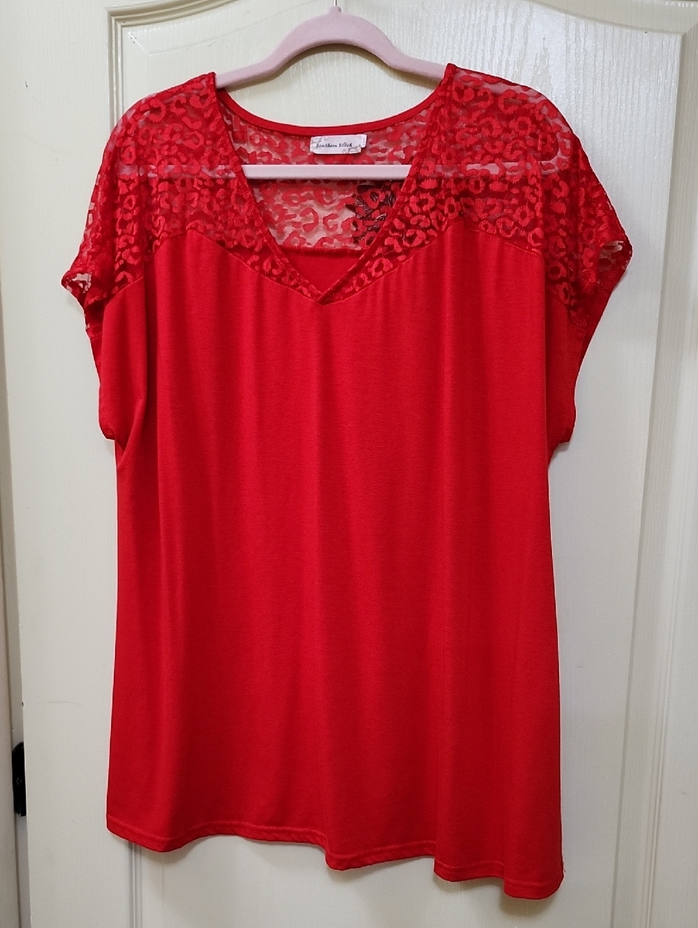 SOUTHERN STITCH RED BLOUSE WITH CHEETAH PRINT LACE YOKE